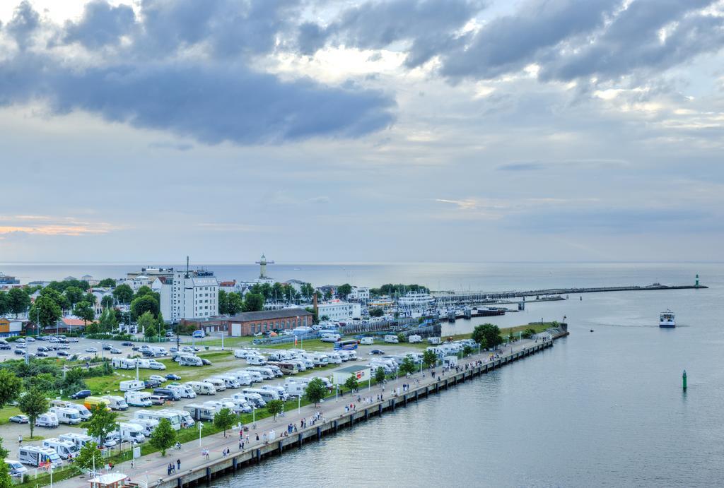 Kurparkhotel Warnemuende Rostock Exterior photo