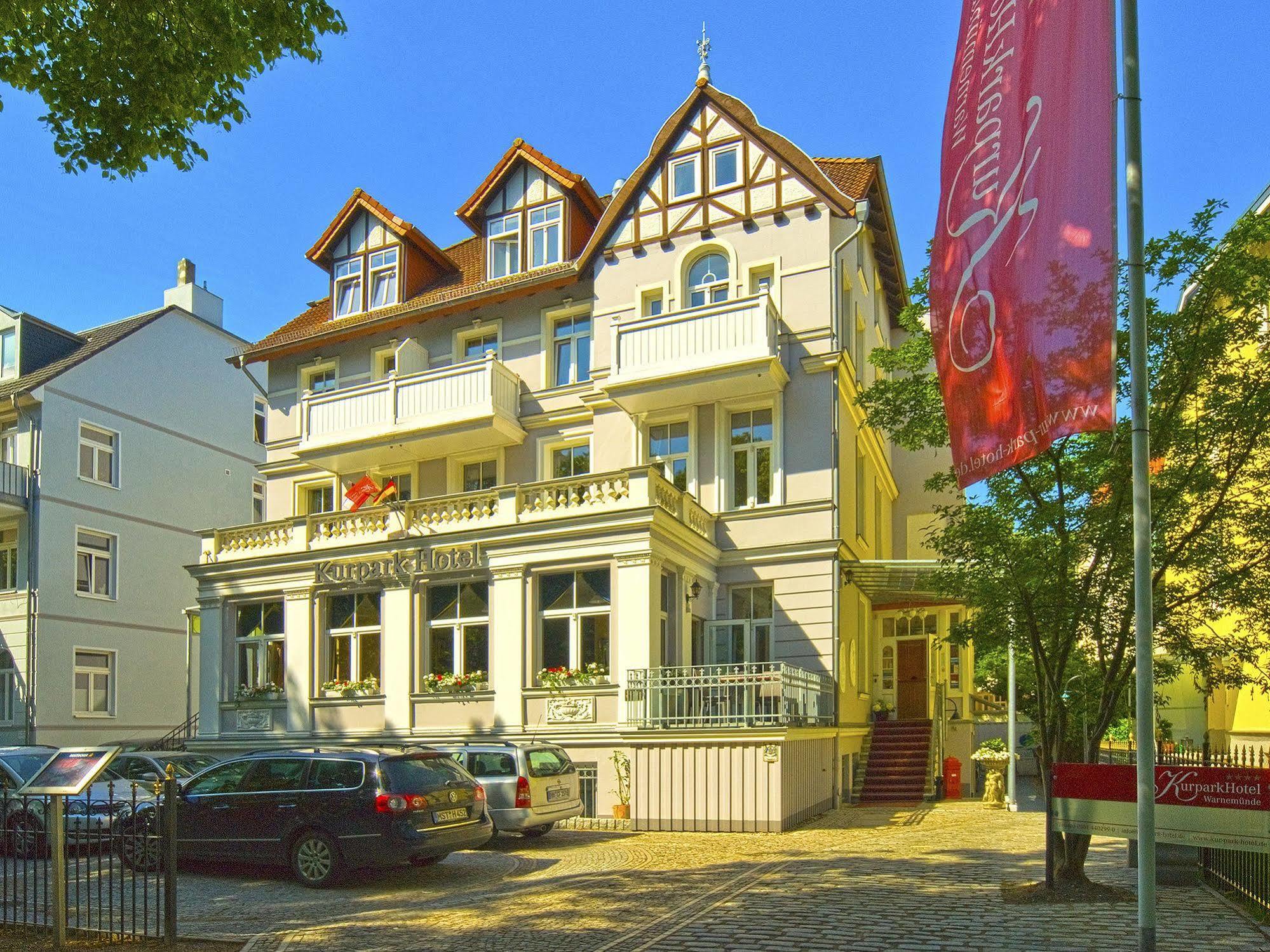 Kurparkhotel Warnemuende Rostock Exterior photo